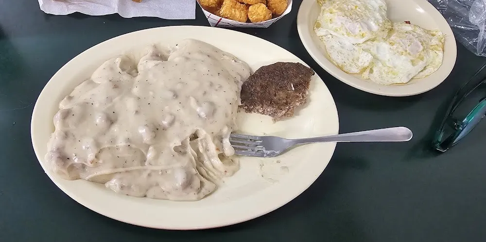 Biscuit & Gravy